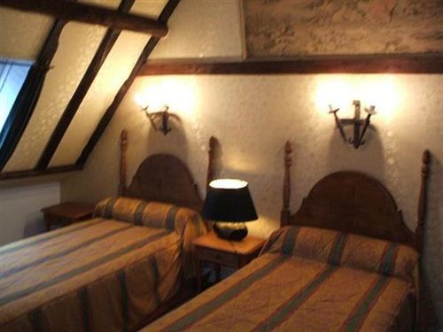 Hotel Chateau Du Val Hillion Exterior foto